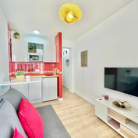 Apartment Lafrenchtouch - Coqueto Apartamento Con Terraza Benalmadena